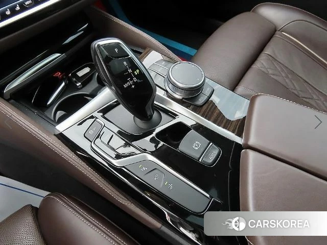BMW 6 Series GT (G32) 2019 Белый из Кореи, фото 2