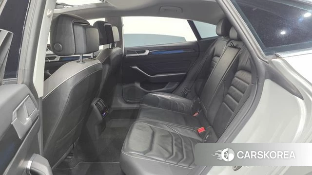 Volkswagen Arteon 2022 Белый из Кореи, фото 2