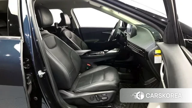 Kia EV6 2021 Черный из Кореи, фото 2