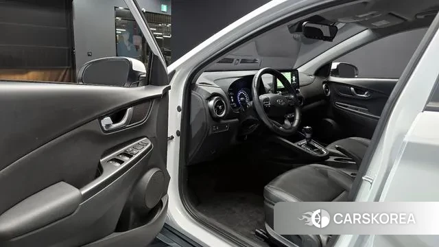 Hyundai The New Kona 2022 Белый из Кореи, фото 2