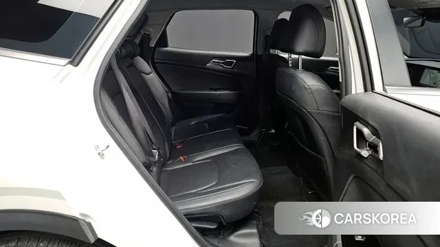 Kia Sportage 5th Generation 2022 Белый из Кореи, фото 2