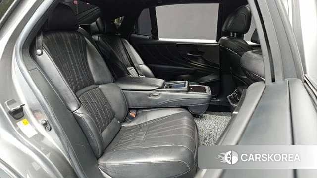 Lexus LS500 5th generation 2019 Серый из Кореи, фото 2