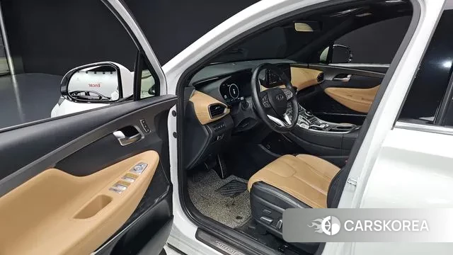 Hyundai The New Santa Fe 2022 Белый из Кореи, фото 2