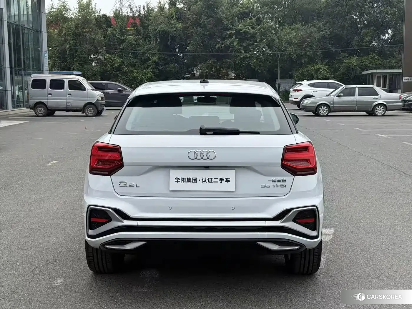 Audi Q2L 2024 Белый из Китая, фото 2