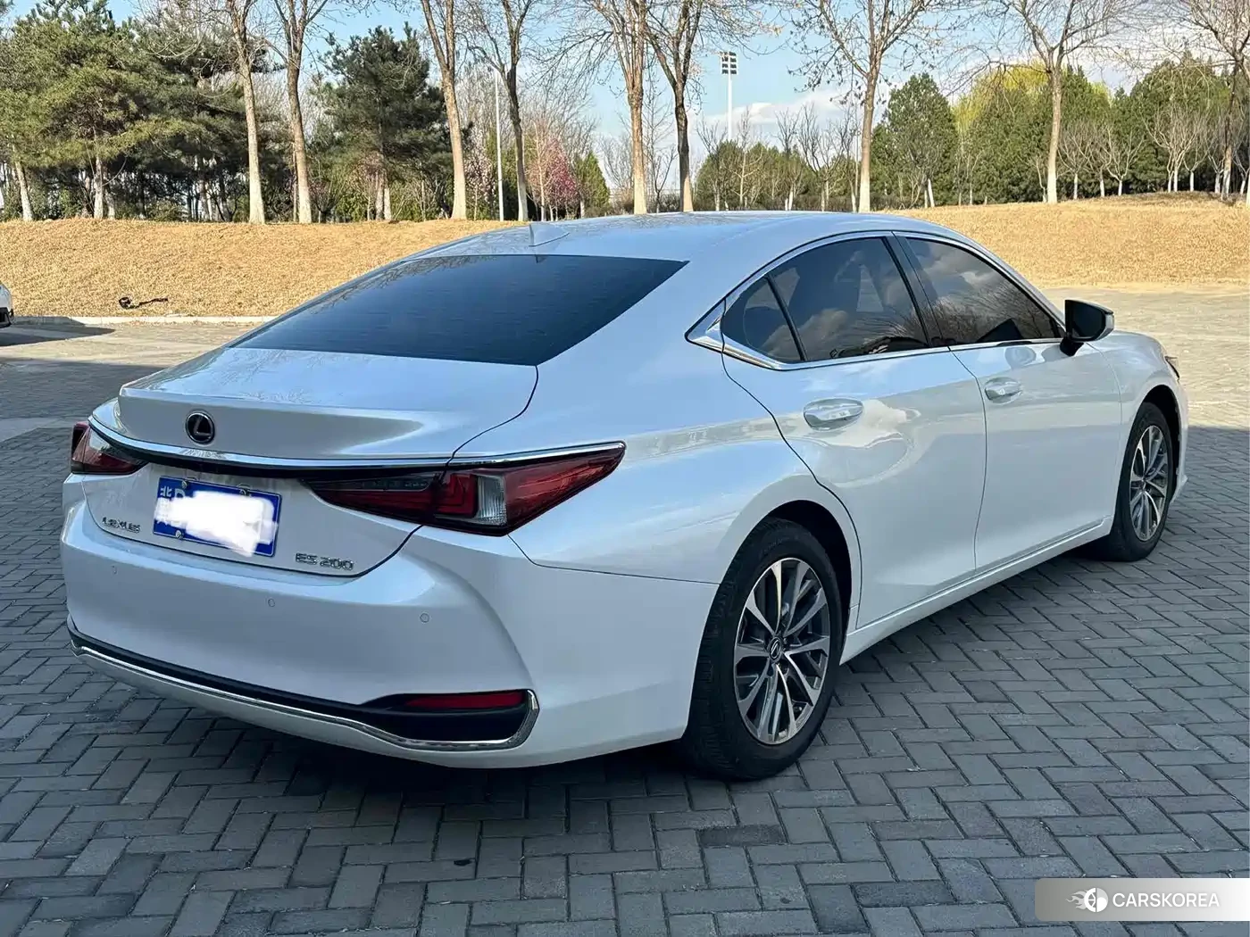Lexus ES 2024 Белый из Китая, фото 2