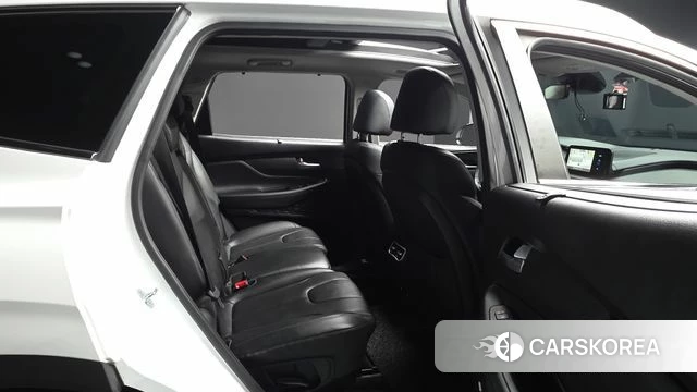 Hyundai The New Santa Fe 2021 Белый из Кореи, фото 2