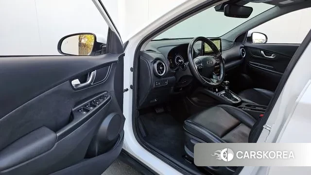 Hyundai The New Kona 2022 Белый из Кореи, фото 2