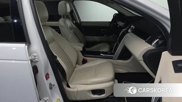 Land Rover Discovery Sports 2018 Белый из Кореи, фото 2