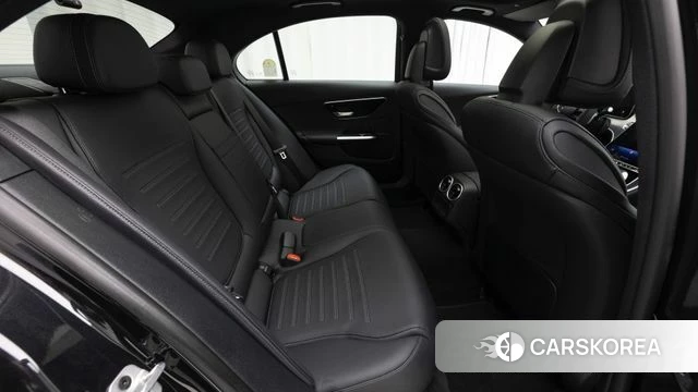 Mercedes-Benz C-Class W206 2025 Черный из Кореи, фото 2