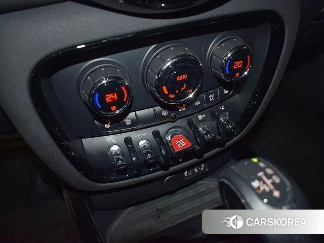 Mini Cooper D Clubman 2018 Серебряный двухцветный из Кореи, фото 2