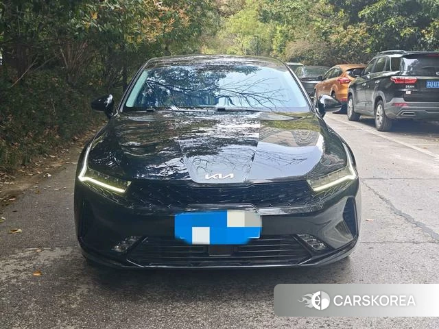 Kia K5 2022 Черный из Китая, фото 2
