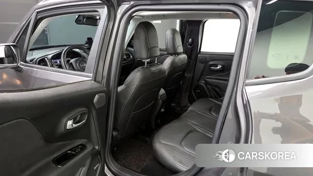 Jeep Renegade 2021 Серый из Кореи, фото 2