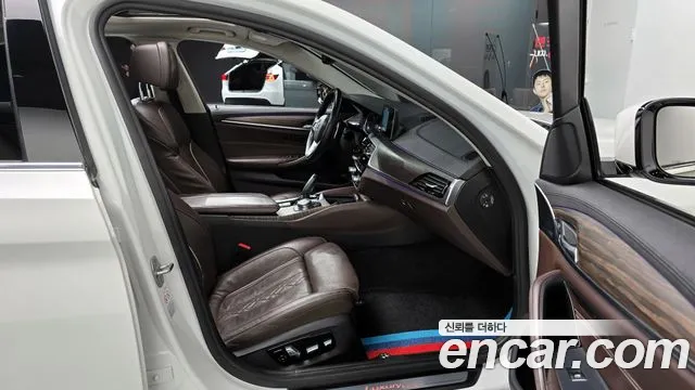 BMW 5 Series (G30) id 2395789 из Кореи 2