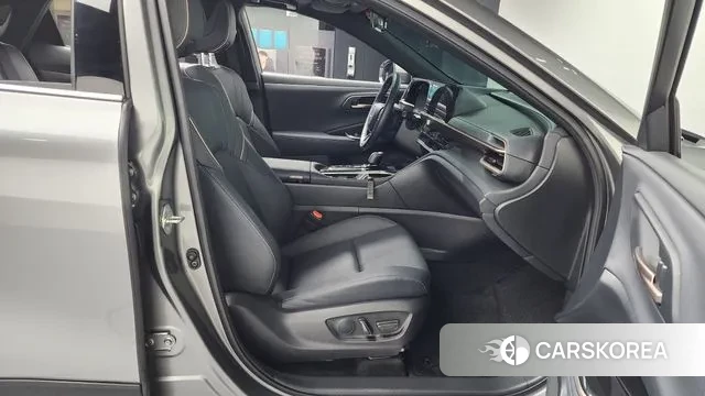 Toyota Crown Crossover 2024 Серый из Кореи, фото 2