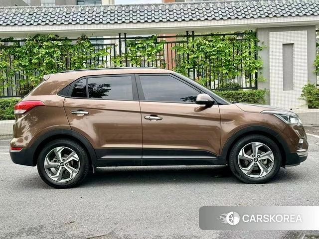 Hyundai ix25 2018 Коричневый из Китая, фото 2