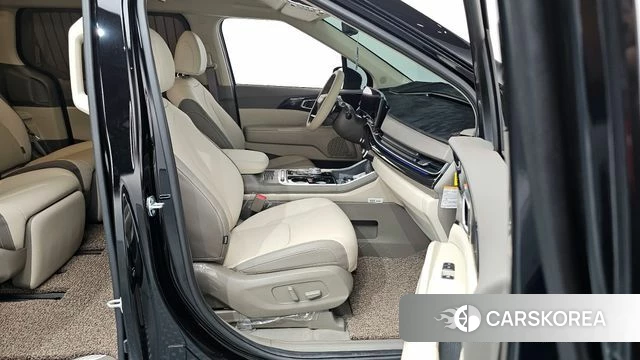 Kia The New Carnival 4th Generation 2025 Черный из Кореи, фото 2