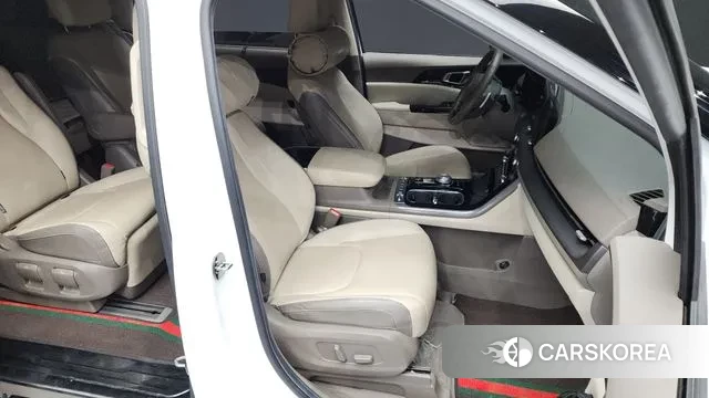 Kia Carnival 4th generation 2020 Белый из Кореи, фото 2