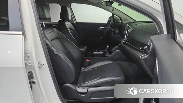 Kia Sportage 5th Generation 2023 Белый из Кореи, фото 2