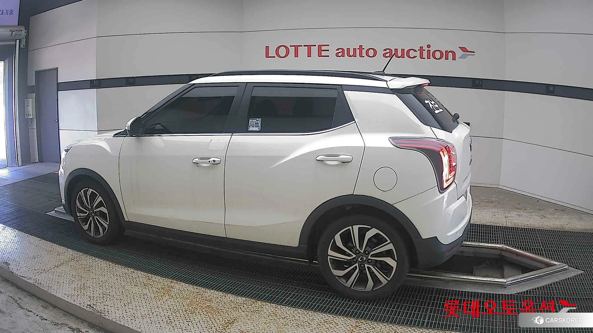 SsangYong Tivoli 2021 Grand White из Кореи, фото 2