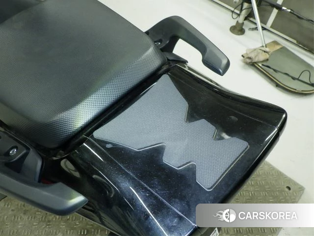 Проданный Honda CB400SF BOLDOR ABS id 3996576 из Японии