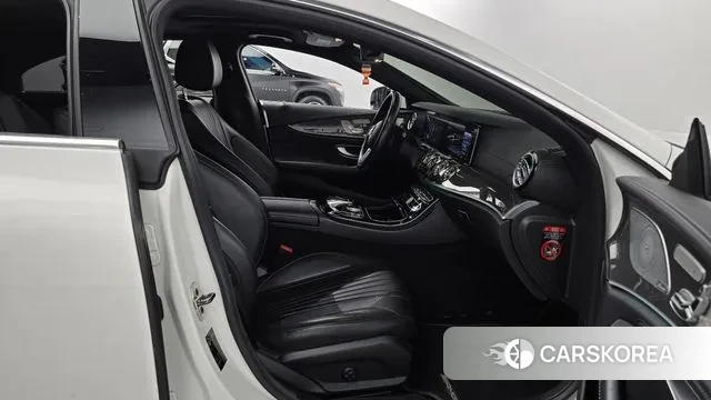 Mercedes-Benz CLS-Class C257 2020 Белый из Кореи, фото 2