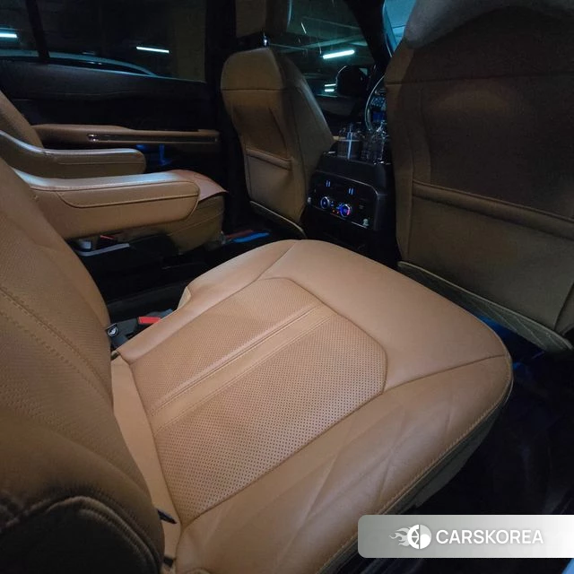 Ford Expeditation 2022 Белый из Кореи, фото 2