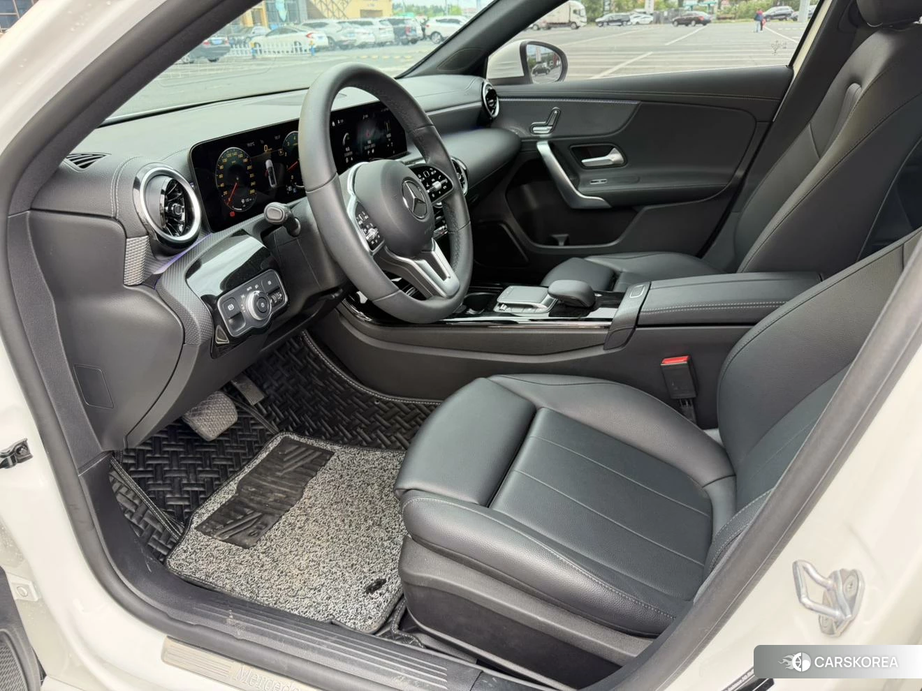 Mercedes-Benz Class A 2021 Белый из Китая, фото 2