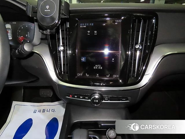 Volvo S60 3rd generation 2021 Серебряный из Кореи, фото 2