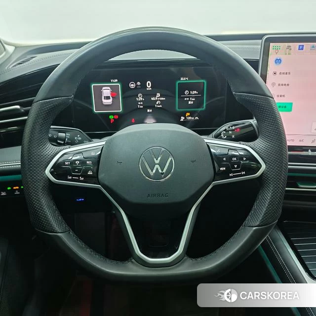 Volkswagen Magotan 2025 Черный из Китая, фото 2