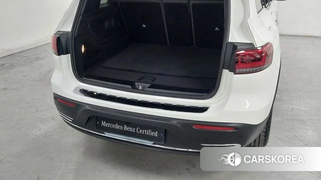 Mercedes-Benz EQB X243 2023 Белый из Кореи, фото 2