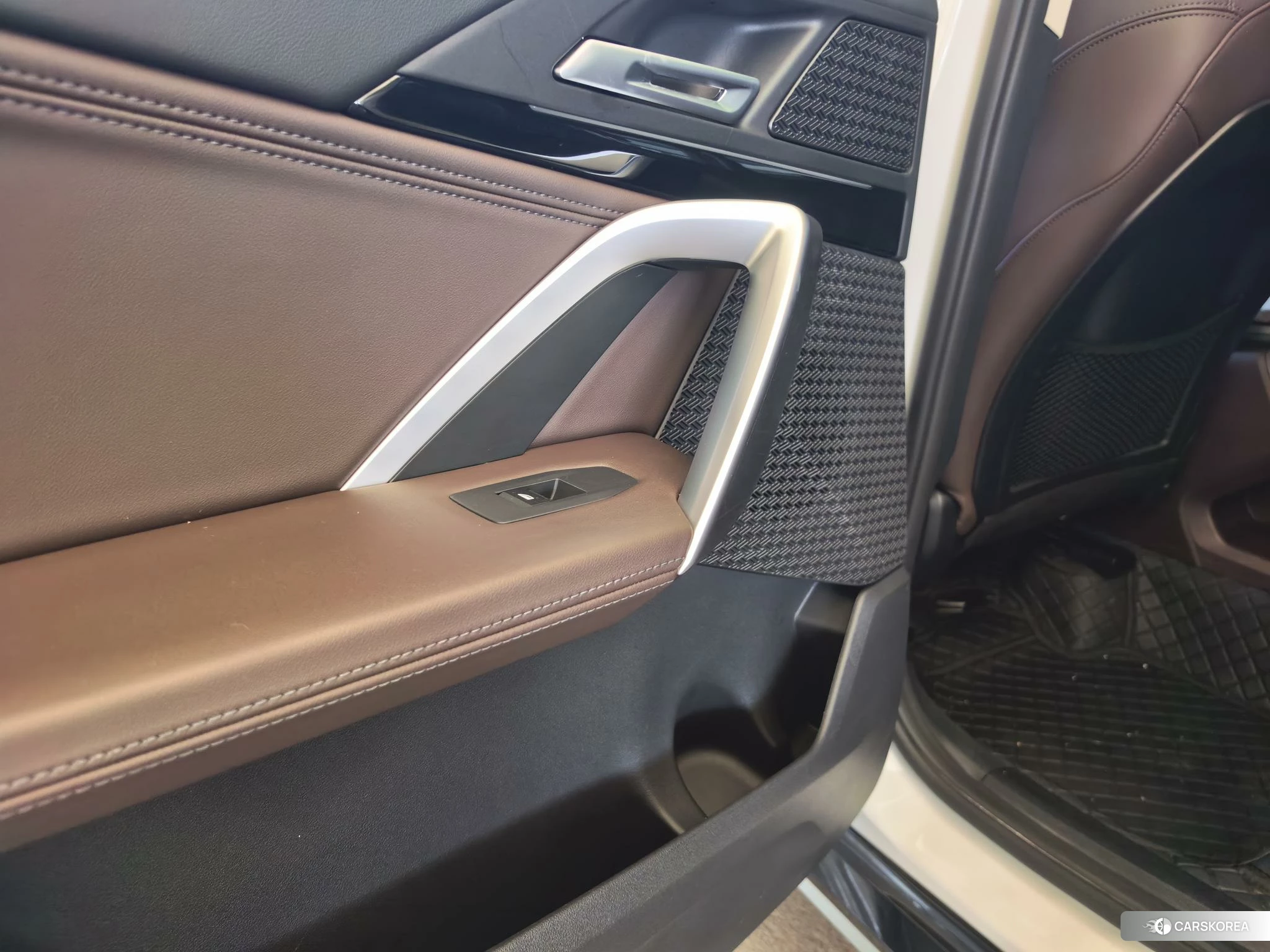 BMW X1 2023 Белый из Китая, фото 2