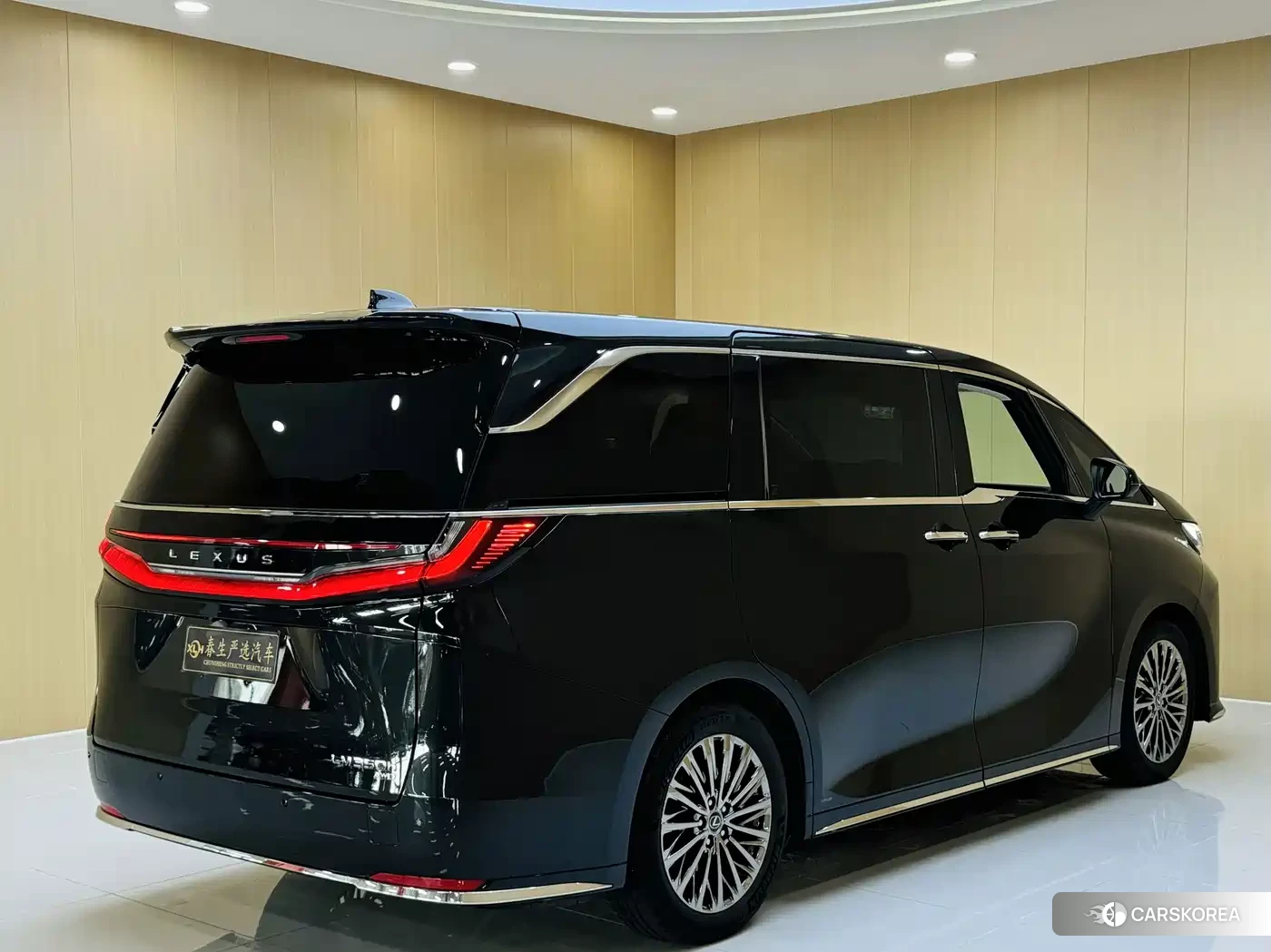 Lexus LM 2023 Черный из Китая, фото 2