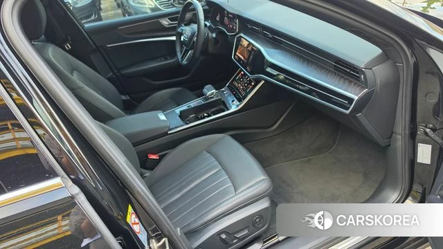 Audi A6 (C8) 2021 Черный из Кореи, фото 2