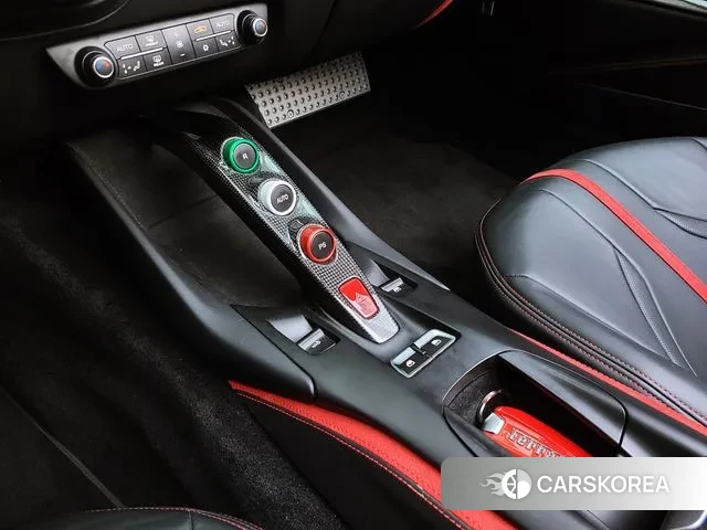 Ferrari 812 GTS 2021 Красный из Кореи, фото 2