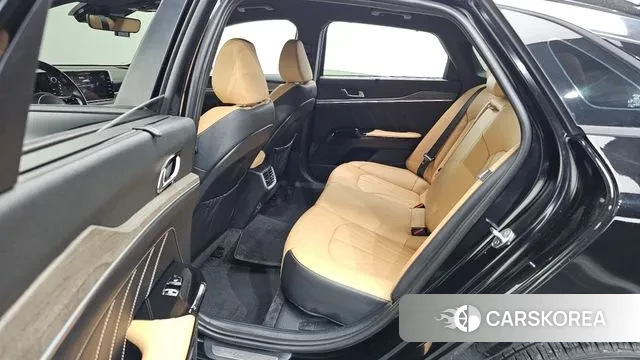 Kia K5 3rd generation 2021 Черный из Кореи, фото 2