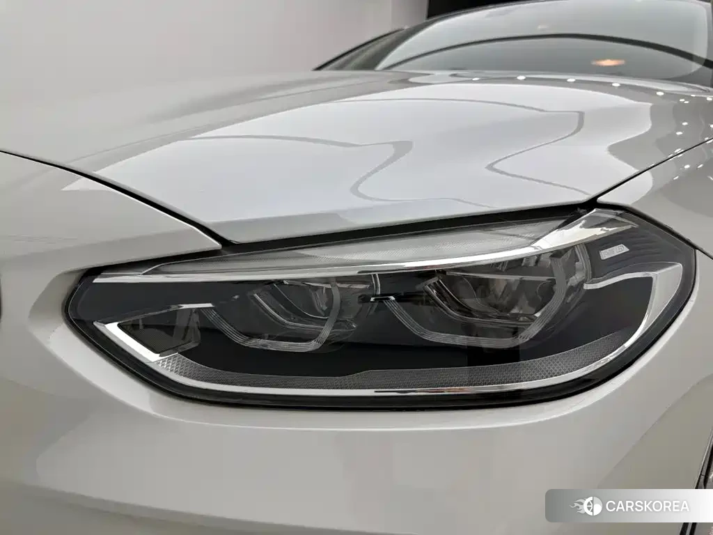 BMW 1 series 2021 Белый из Китая, фото 2