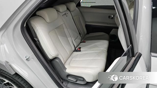 Hyundai Ionic 5 2022 Серебристо-серый из Кореи, фото 2