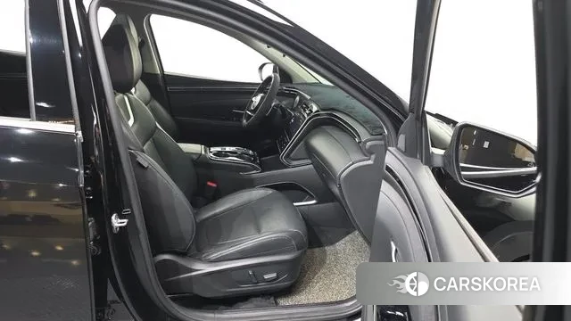 Hyundai Tucson (NX4) 2021 Черный из Кореи, фото 2