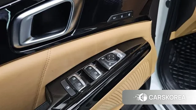 Kia Carnival 4th generation 2022 Белый из Кореи, фото 2