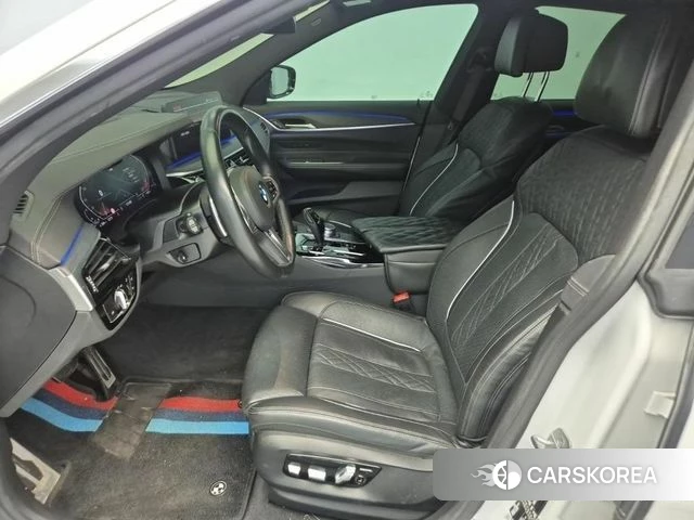 BMW 6 Series GT (G32) 2022 Белый из Кореи, фото 2