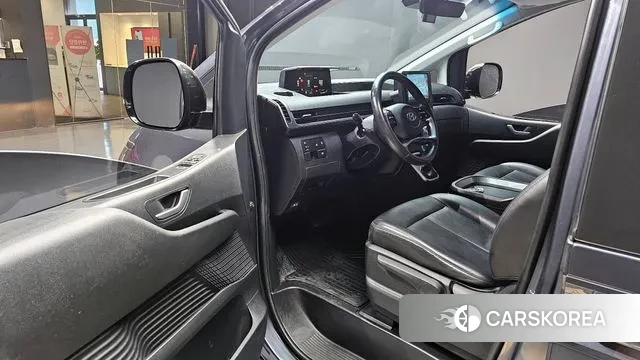 Hyundai Staria 2022 Серый из Кореи, фото 2