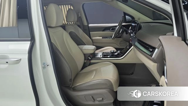 Kia Carnival 4th generation 2022 Белый из Кореи, фото 2
