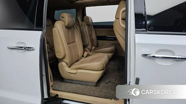 Kia The New Carnival 2019 Белый из Кореи, фото 2