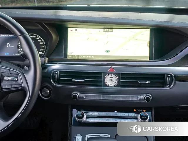 Genesis G90 2019 Черный из Кореи, фото 2