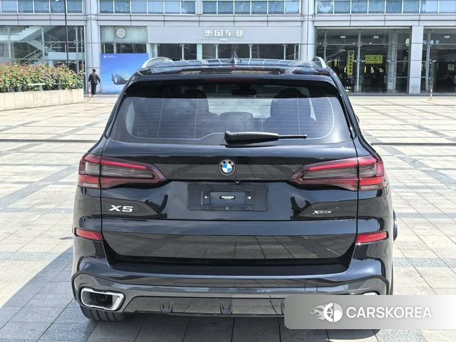 BMW X5 2023 Черный из Китая, фото 2