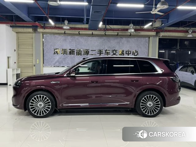 AITO Ask the world M8 2026 Красный из Китая, фото 2