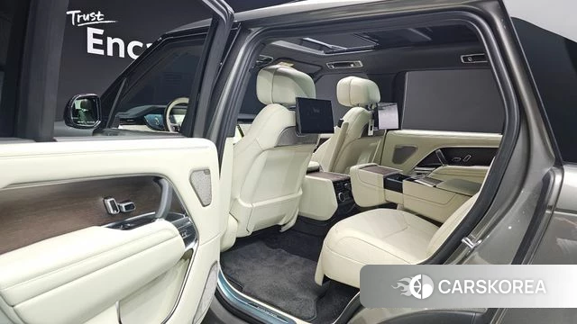 Land Rover Range Rover 5th Generation 2023 Серый из Кореи, фото 2