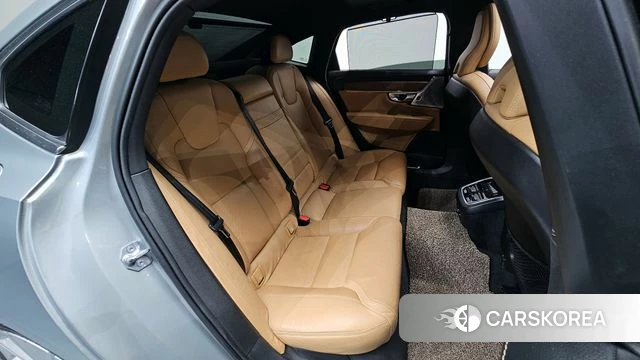 Volvo S90 2019 Серебристо-серый из Кореи, фото 2