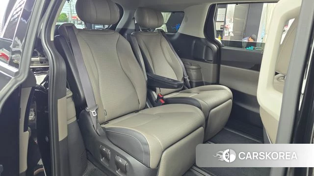 Kia The New Carnival 4th Generation 2024 Черный из Кореи, фото 2