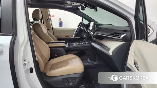 Toyota Sienna 4th Generation 2023 Белый из Кореи, фото 2